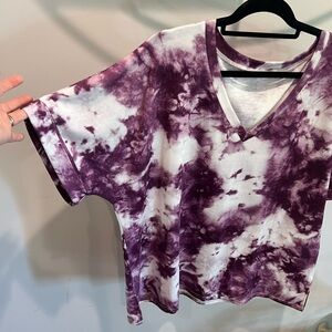Purple tie dye v-neck